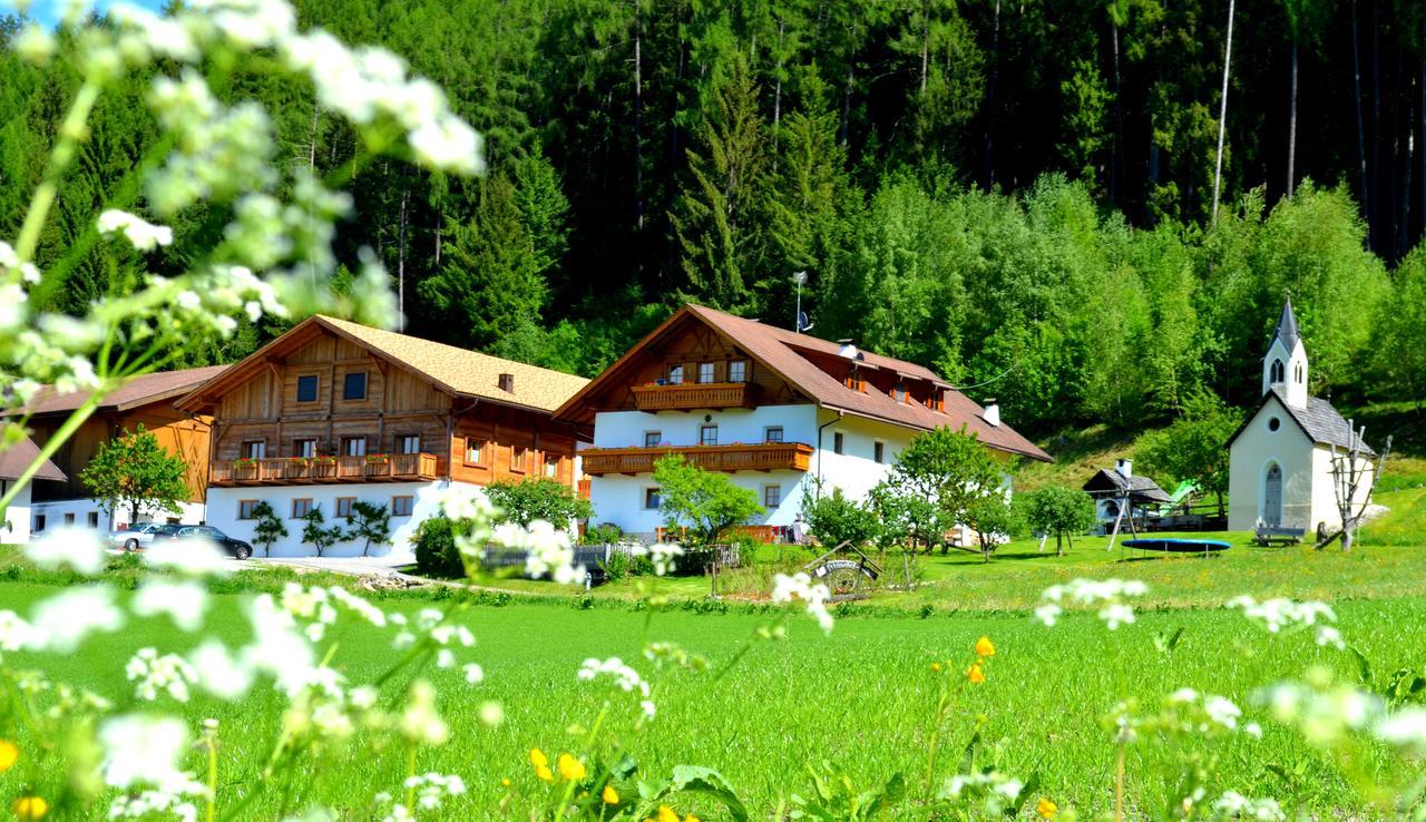 Weliserhof Brunico Extérieur photo